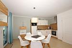 Küche / Küchenzeile - FeWo10-4: strandnah,Terrasse,Sauna,Pool - Top-Hundeurlaub