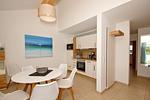 Küche / Küchenzeile - FeWo11-6: strandnah,Balkon,Sauna,Pool - Top-Hundeurlaub