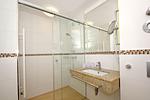 Badezimmer - FeWo11-6: strandnah,Balkon,Sauna,Pool - Top-Hundeurlaub