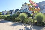 Fassade / Eingang - FeWo11-6: strandnah,Balkon,Sauna,Pool - Top-Hundeurlaub