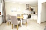 Küche / Küchenzeile - FeWo30-4: strandnah,Terrasse,Sauna,Pool - Top-Hundeurlaub