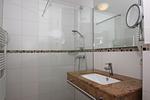 Badezimmer - FeWo14-1: strandnah,Terrasse,Sauna,Pool - Top-Hundeurlaub