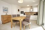Küche / Küchenzeile - FeWo12-1: strandnah,Terrasse,Sauna,Pool - Top-Hundeurlaub