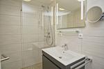 Badezimmer - FeWo12-1: strandnah,Terrasse,Sauna,Pool - Top-Hundeurlaub
