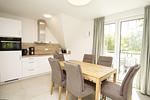 Küche / Küchenzeile - FeWo15-5: strandnah,Balkon,Sauna,Pool - Top-Hundeurlaub