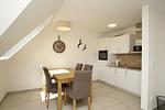 Küche / Küchenzeile - FeWo15-6: strandnah,Balkon,Sauna,Pool - Top-Hundeurlaub