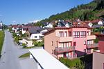Hauptansicht Gebäude im Sommer - Dachsteinblick by Alpendyll Apartments - Top-Hundeurlaub