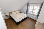 Schlafzimmer - Panorama-Maisonette am Yachthafen (Haus 6,Nr.43) Parkplatz direkt am Haus - Top-Hundeurlaub