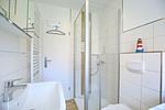 Duschbad - Haus 63d - Top-Hundeurlaub