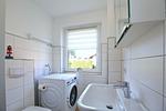 Duschbad mit Waschmaschine - Haus 63d - Top-Hundeurlaub