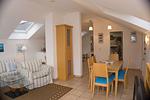 Wohnzimmer - FeWo05:Balkon,Meerblick,Sauna,Schwimmbad - Top-Hundeurlaub