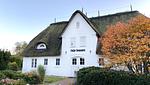 Fassade / Eingang - Whg. 63B - Top-Hundeurlaub