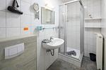 Badezimmer - 2-Raum-Fewo Janssand - Top-Hundeurlaub