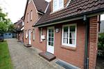 Eingangsbereich des Hauses - Lüttmarsch 13, Whg. 6 - Top-Hundeurlaub