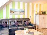 Wohnzimmer - Wohnung 05-7 - Top-Hundeurlaub