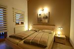 Schlafzimmer - Julia - Feriendorf Via Claudia Haus 99 - Top-Hundeurlaub