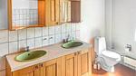 bathroom - Ferienhaus für 10 Personen (185 m²) - Top-Hundeurlaub