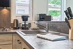 Küche / Küchenzeile - Ferienhaus "10 Grad Ost" (10) - Top-Hundeurlaub