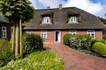 Fassade / Eingang - Appartement Altes Pastorat 4 - Top-Hundeurlaub