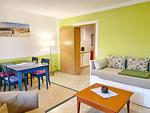 Wohnzimmer mit Schlafsofa - Landpension Dubnitz - Ferienwohnung 02 - Top-Hundeurlaub