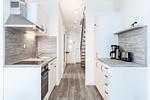Küchenzeile mit Backofen und Geschirrspüler - Apartmentanlage Meerblickvilla 3-32 - Top-Hundeurlaub