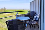 Balkon mit Sitzgelegenheiten - Hus Inselkieker 323 - Top-Hundeurlaub