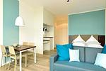 Wohn/ Essbereich mit Esstisch - Aparthotel Anna Düne 0-05 - Top-Hundeurlaub