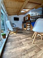 Ferienhaus mit Pool am See - Top-Hundeurlaub