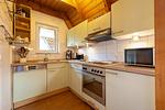 Küche / Küchenzeile - Ferienhaus "Watt´n Huus" Opi Huck Stroot 35 - Top-Hundeurlaub