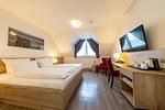 Schlafzimmer - Cuxlandhotel  Doppelzimmer 115 - Top-Hundeurlaub