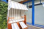 Strandkorb auf der Terrasse - Wohnung 03-1 - Top-Hundeurlaub