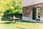 Terrassenbereich hinter dem Haus - Ferienwohnung Hanna im Reethus Mühlenlund - Top-Hundeurlaub