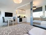 TV / Multimedia - City Blick - Top-Hundeurlaub