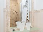 Badezimmer - City Blick - Top-Hundeurlaub