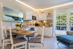 Küche / Küchenzeile - Villa Strandblick 2 - Top-Hundeurlaub
