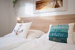 Schlafzimmer - Ferienhaus "Fuchsbau" (107) - Top-Hundeurlaub