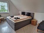 Schlafzimmer - Fernblick - Top-Hundeurlaub