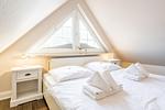 Schlafzimmer - Haus Nordhedig 1, Whg. 4 - Top-Hundeurlaub