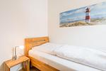 Schlafzimmer - Haus Wenningstedter Weg 12, Haushälfte B - Top-Hundeurlaub