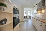Küche mit Backofen und Spülmaschine - Wohnung 01 - Top-Hundeurlaub
