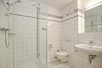 Dusche im Badezimmer - Wohnung 02-3 - Top-Hundeurlaub