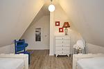3. Schlafzimmer im Spitzboden - Reethaus 03a - Top-Hundeurlaub