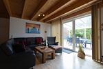 Wohnzimmer - Ferienhaus "Meyer" Westertill 25 - Top-Hundeurlaub