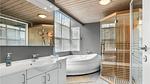 bathroom - Ferienhaus für 8 Personen (123 m²) in Hasle - Top-Hundeurlaub