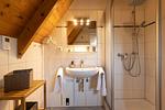 Badezimmer - Ferienhaus "Nordsee Felber" Mellumplate 40 - Top-Hundeurlaub