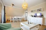 Wohnzimmer mit Blick zum Essbereich - Wohnung 03 - Top-Hundeurlaub