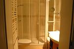 Badezimmer mit Dusche - Dünenschloss 1-28 - Top-Hundeurlaub