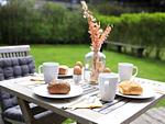 Terrasse - Steinmannstr. 50 - Weisse Ella - Top-Hundeurlaub