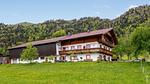 Außenseite Ferienhaus [Sommer] - Ferienwohnung für 12 Personen (180 m²) - Top-Hundeurlaub