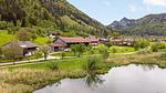 Außenseite Ferienhaus [Sommer] - Ferienwohnung für 12 Personen (180 m²) - Top-Hundeurlaub
